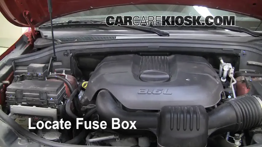 2011 Jeep Grand Cherokee Laredo 3.6L V6 Fusible (intérieur)